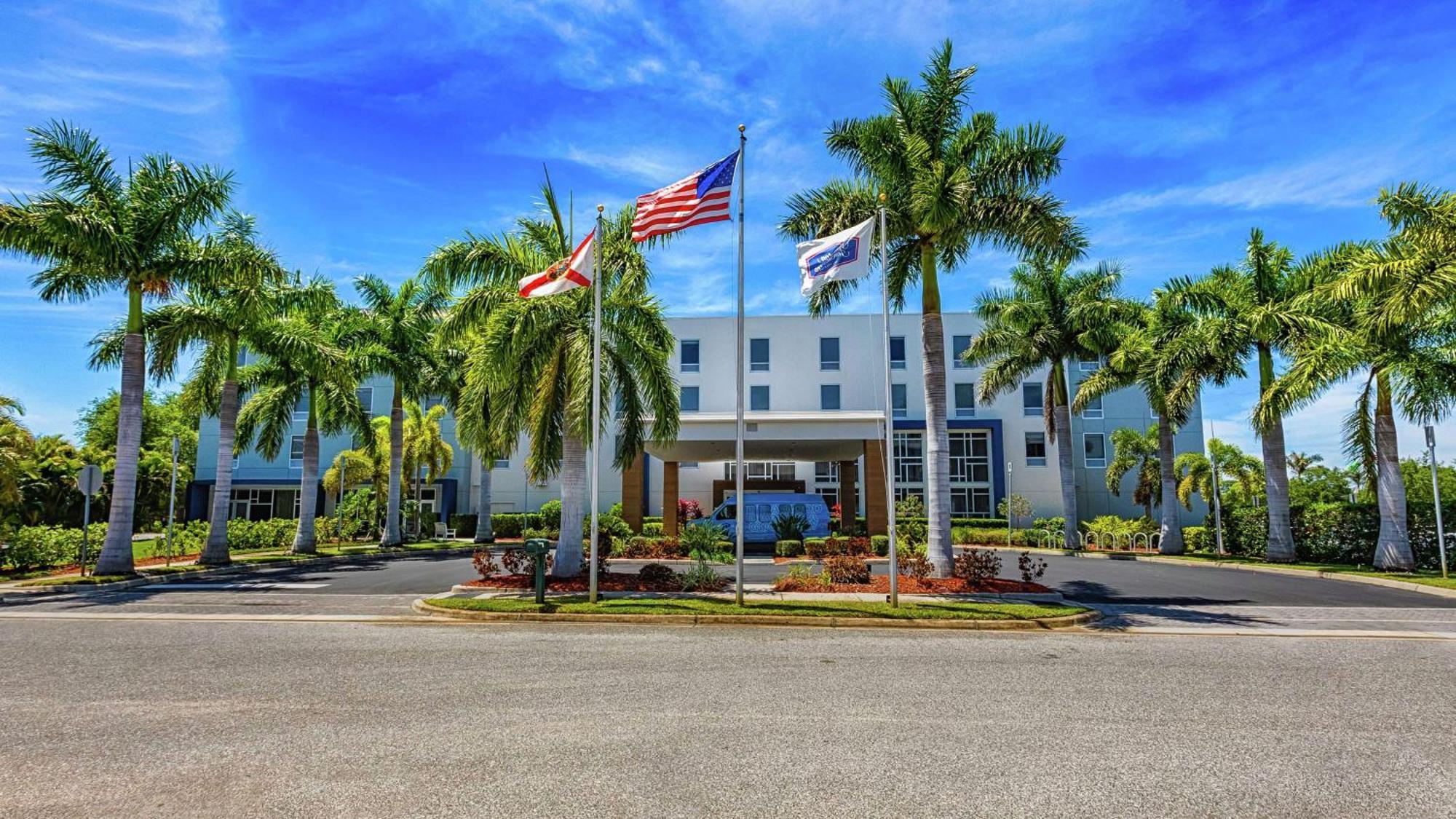 Hampton Inn & Suites Sarasota / Bradenton - Airport Exteriör bild